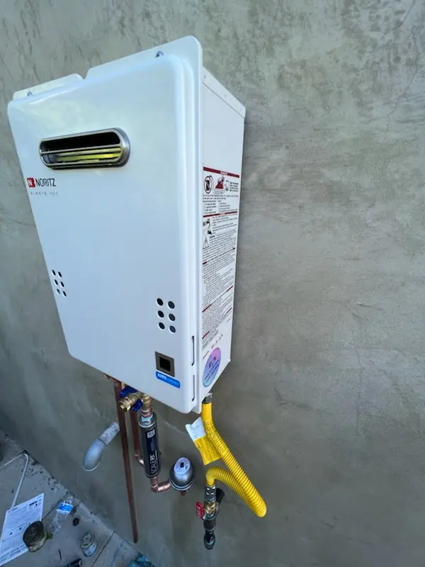 Tankless water heater installation for Marina Del Rey homes